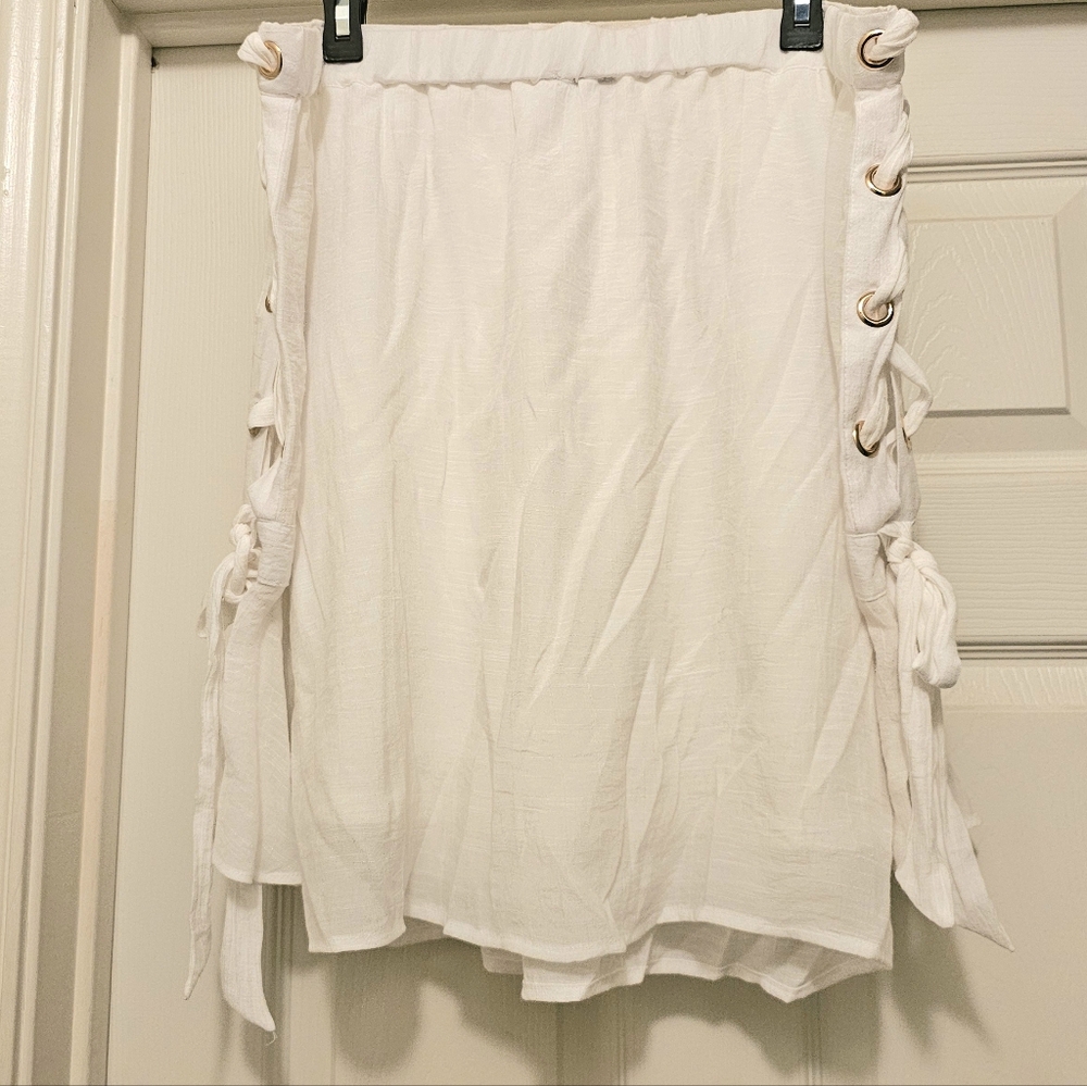 Thalia White Blouse Medium
